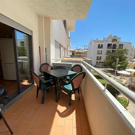 Dona Ana Beach And Pool, With Elevator Apartment Lagos