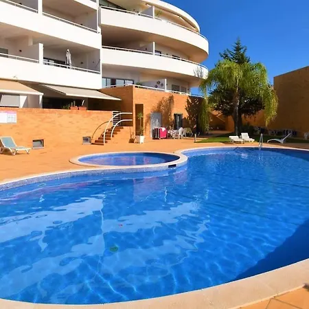 Dona Ana Beach And Pool, With Elevator Apartment Lagos