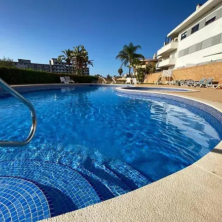 Dona Ana Beach And Pool, With Elevator